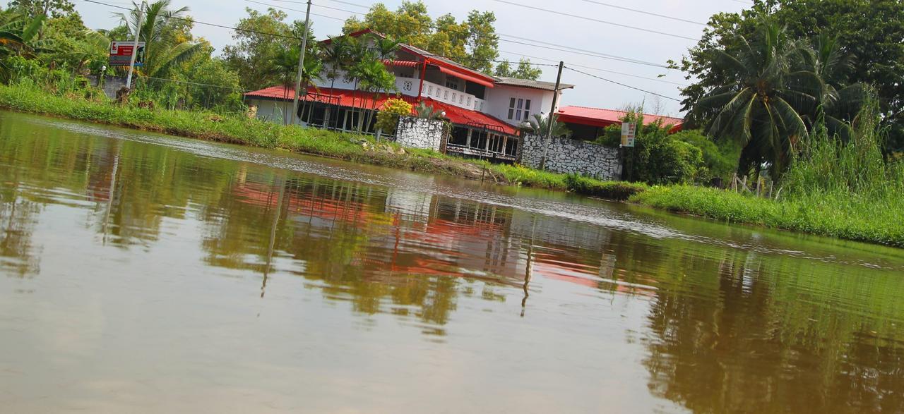 Riverside Hotel Katunayaka Eksteriør billede